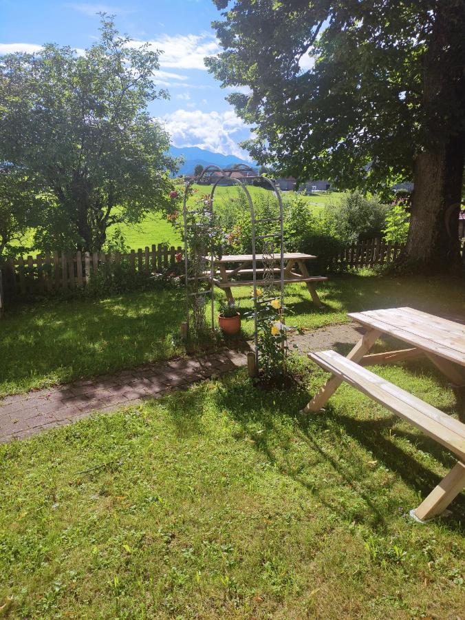 Weißer Hirsch Frühstückspension 3*
